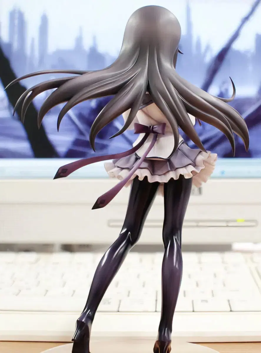 thumbnail-4